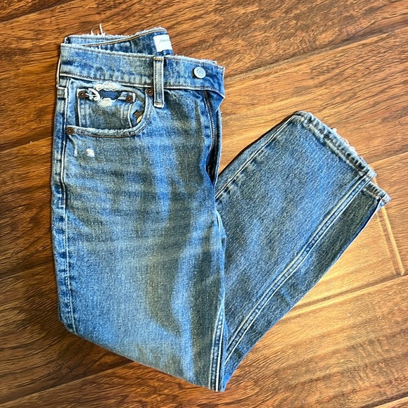 Abercrombie & Fitch mom high rise jeans - Picture 1 of 4